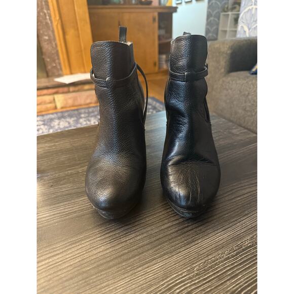 Repetto Paris Wrap Top Buckle Heeled Platform Booties Sz. 38 - Picture 1 of 10